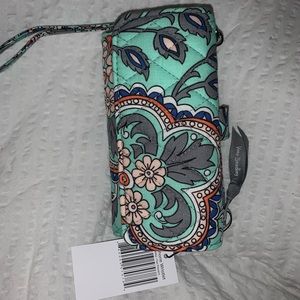 Vera Bradley Smartphone wristlet
